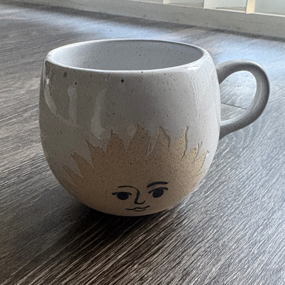 UO Taza Celestial Sun Face Ceramic Mug - Picture 2 of 4